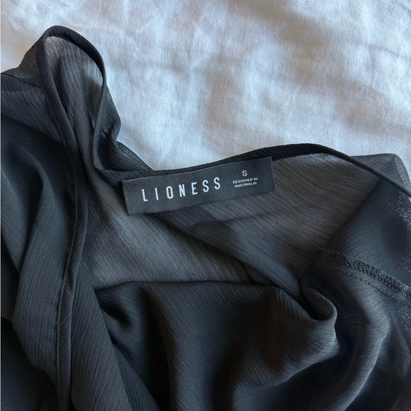 Lioness Black Sheer Asymmetrical Tie Top - Picture 4 of 4